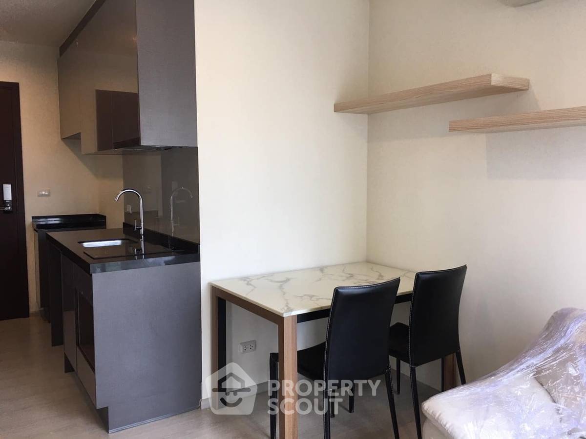 picture 2-BR Condo at Rhythm Asoke near MRT Phra Ram 9 (ID 1091187) - 7/16