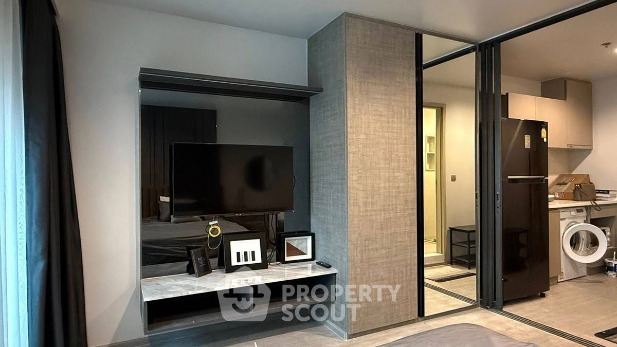 picture Studio Condo at Life Ladprao near BTS Ha Yaek Lat Phrao (ID 2309347) - 5/10