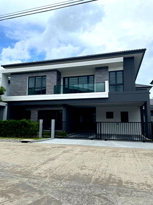 Houses for rent Samut Prakarn : Home For Rent // The City Bangna 1
