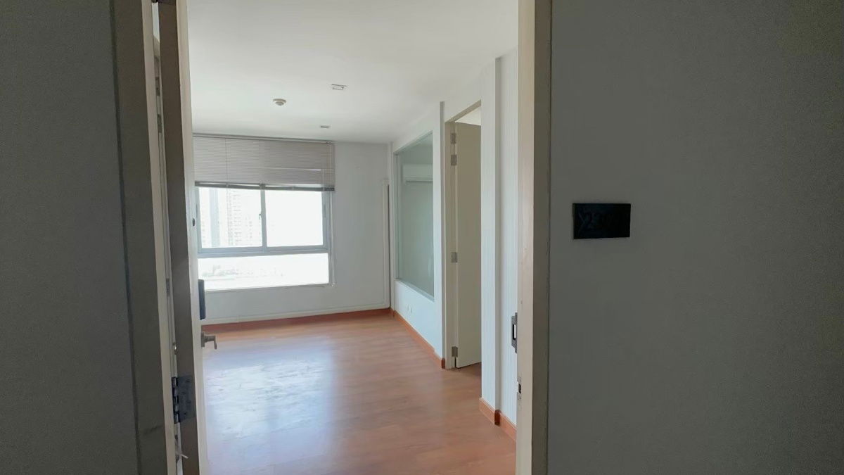 picture CONDO FOR SALE FREE IPHONE 17PROMAX - 5/17