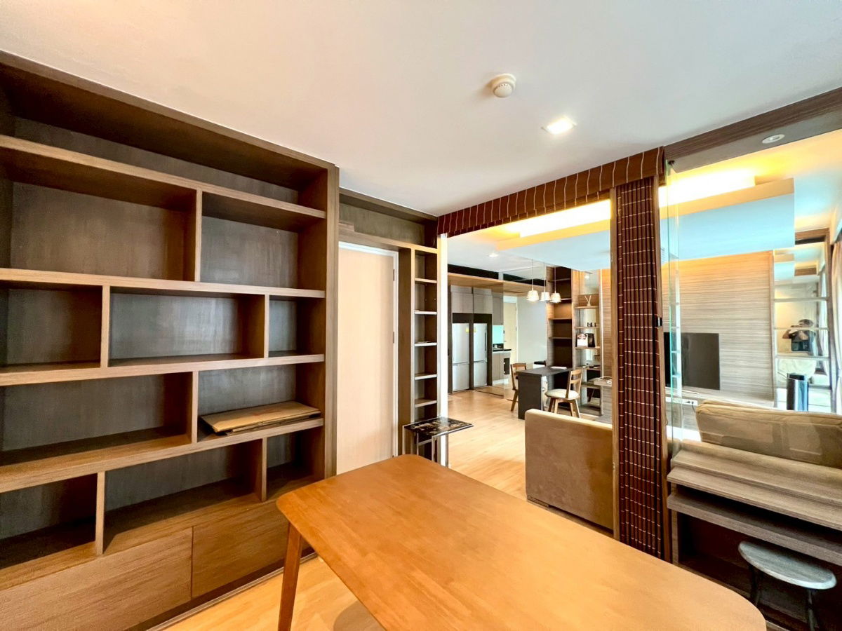 picture 2-BR Condo at Issara @ 42 Sukhumvit Condominium near BTS Ekkamai - 2/15