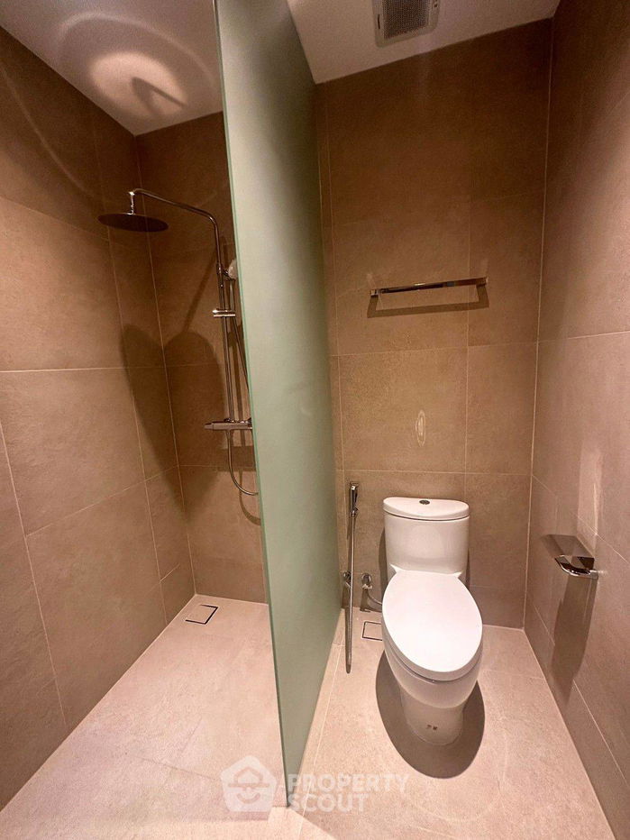 picture 2-BR Condo at Chaiyapruk Place Condominium near BTS Ekkamai (ID 1270805) - 4/8