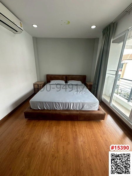 picture Townhouse for rent, 3 floors, Baan Klang Muang, Sathorn - Taksin 2, fully furnished, ready to move in, built-in throughout, near BTS Wutthakat - 13/18