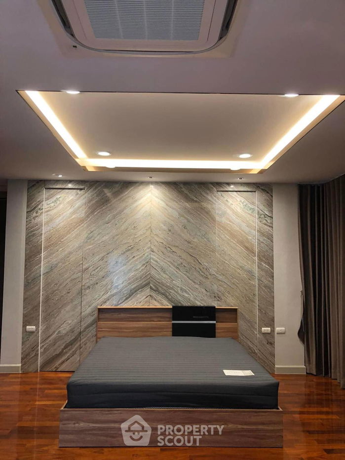 รูป บ้าน 4-ห้องนอน ที่ แกรนด์ บางกอก บูเลอวาร์ด สาทร - ปิ่นเกล้า ใน บางระมาด (ID 2310974) - รูปที่ 4/12