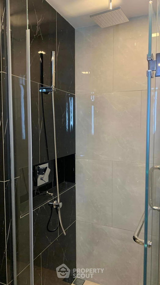 picture 1-BR Condo at One 9 Five Asoke - Rama 9 near MRT Phra Ram 9 (ID 1724817) - 2/9