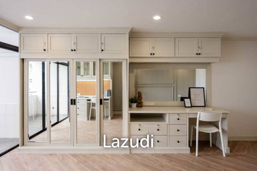 รูป Luxurious 3-Bedroom  212 SQ.M. The Waterford Park Sukhumvit 53 - รูปที่ 11/36