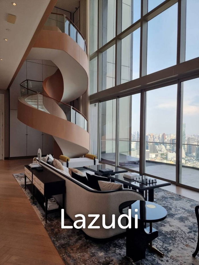 picture Ultra Luxury Condo 4 Bedroom for Sale in Khlong San Bangkok - 1/11