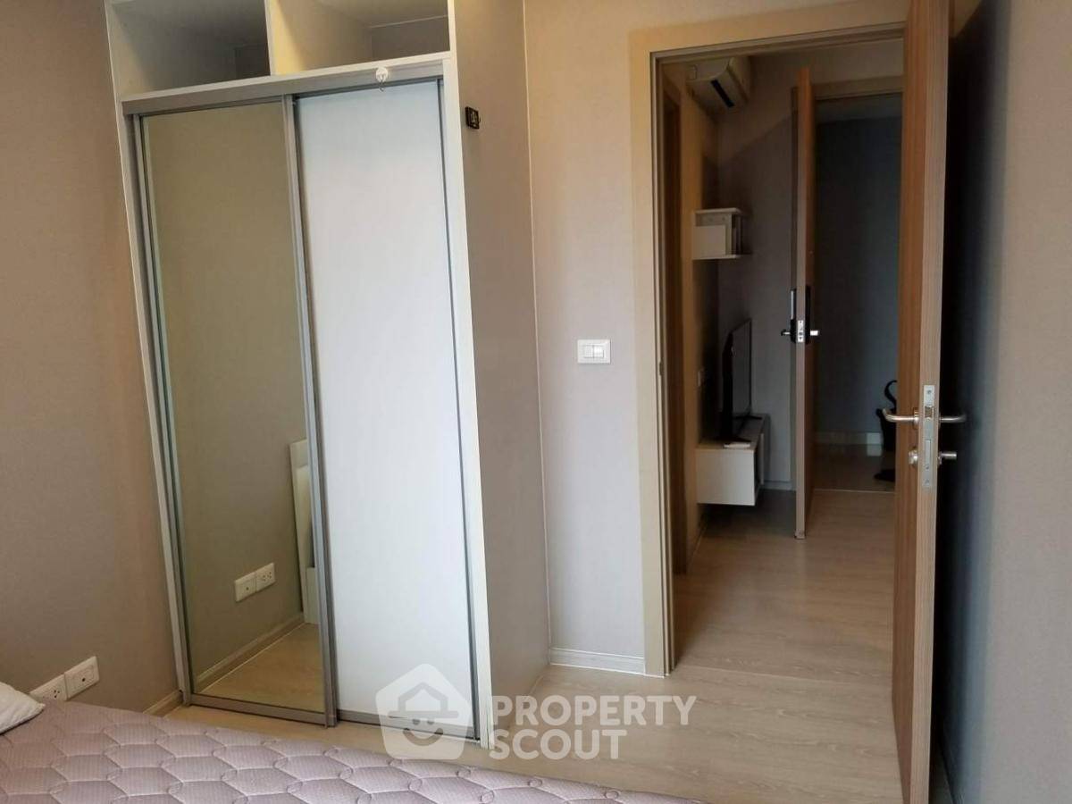 picture 1-BR Condo at Condolette Midst Rama 9 near MRT Phra Ram 9 (ID 741208) - 10/23