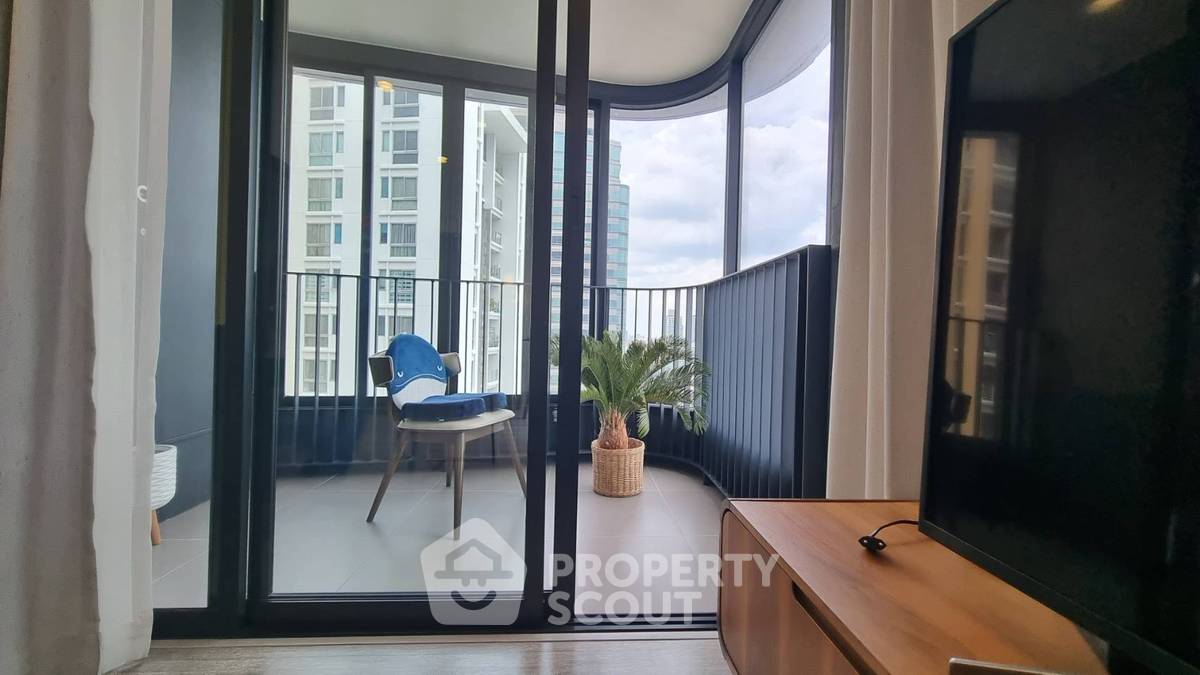 picture 2-BR Condo at Ideo Mobi Asoke near MRT Phetchaburi (ID 2310604) - 12/14