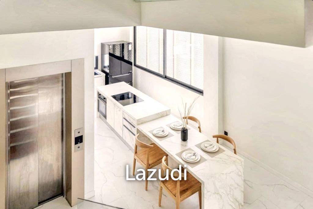 รูป 3 Bed 4 Bath 580 SQ.M Heart Ekkamai Soi 10 - รูปที่ 23/58