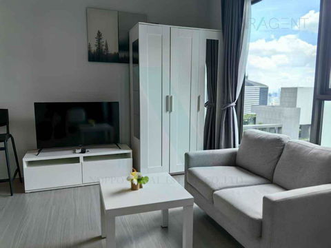 For Rent Condo LIFE ASOKE - RAMA 9 Building 1, Floor 40,Studio, Room size 28 sqm