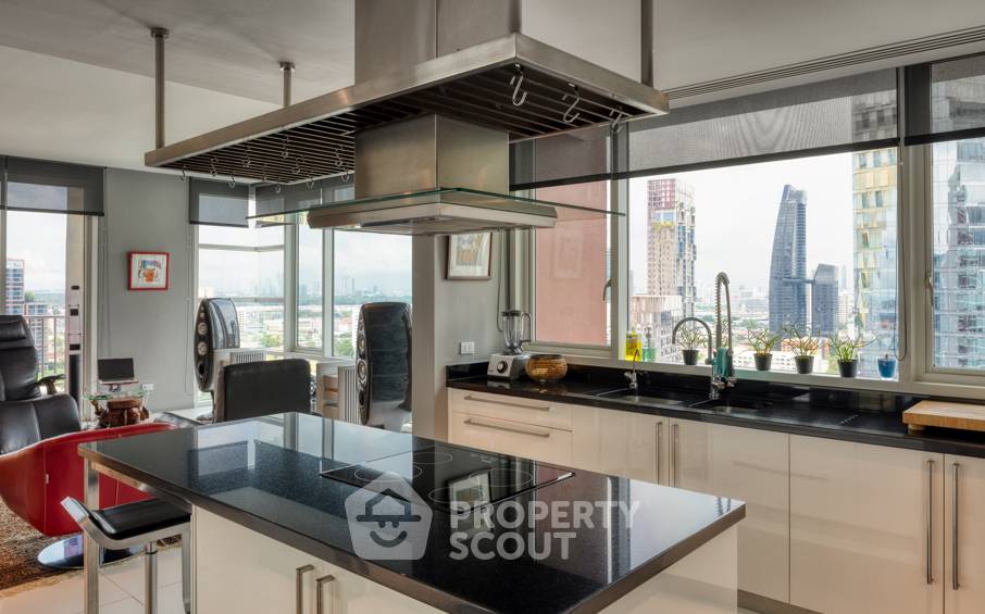 picture 3-BR Condo at Fullerton Sukhumvit near BTS Ekkamai (ID 772351) - 22/26
