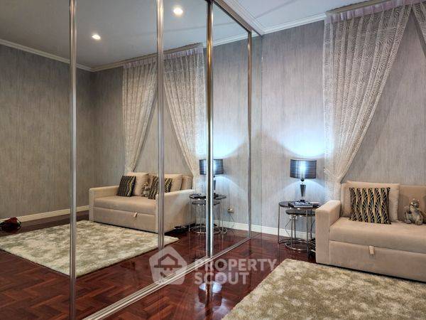 picture 2-BR Condo at Thew River Place Condominium near MRT Sirindhorn (ID 2006241) - 14/18