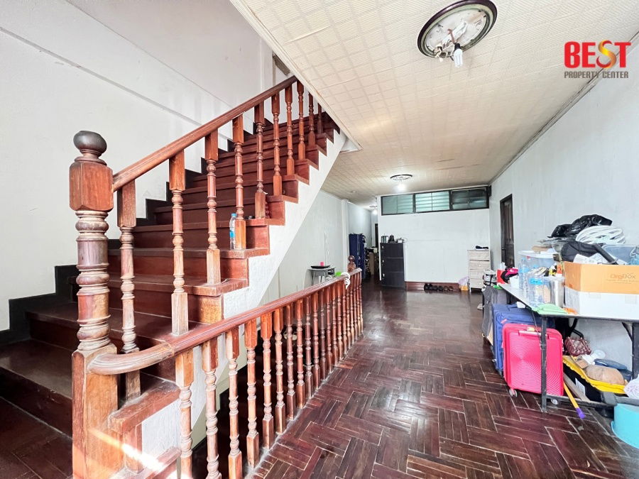 picture For Sale - 2 Adjacent Shophouses on Main Ladprao Road – High-Potential Location - 10/13