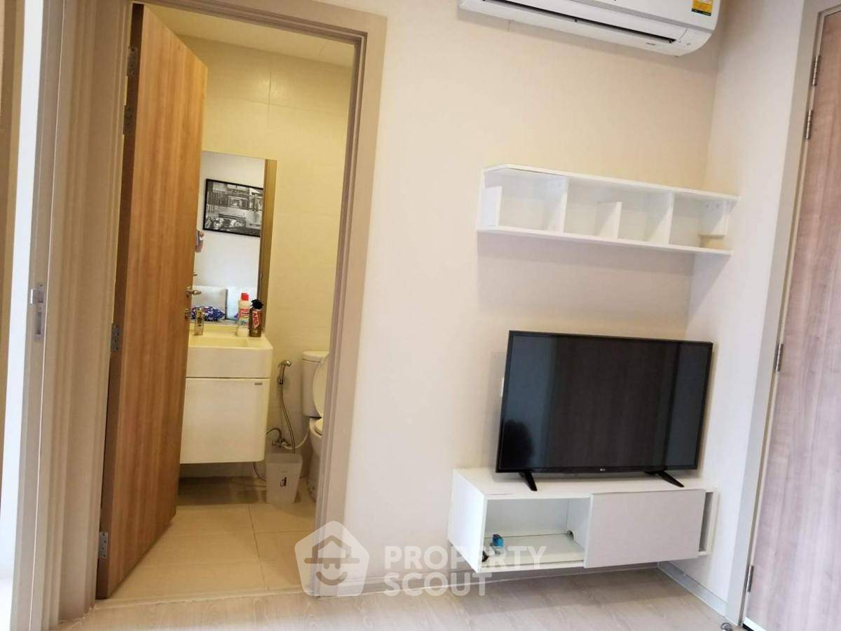picture 1-BR Condo at Condolette Midst Rama 9 near MRT Phra Ram 9 (ID 741208) - 20/23
