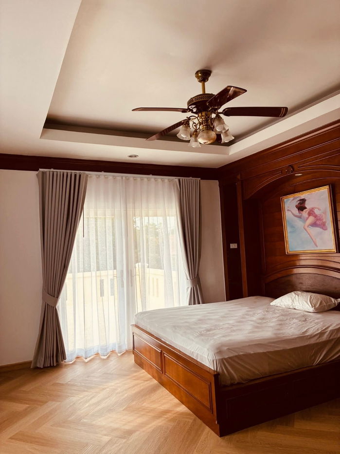 รูป บ้านเดี่ยววินเทจ รีโนเวทใหม่ พร้อมสระว่ายน้ำ *พัทยา* - รูปที่ 6/7