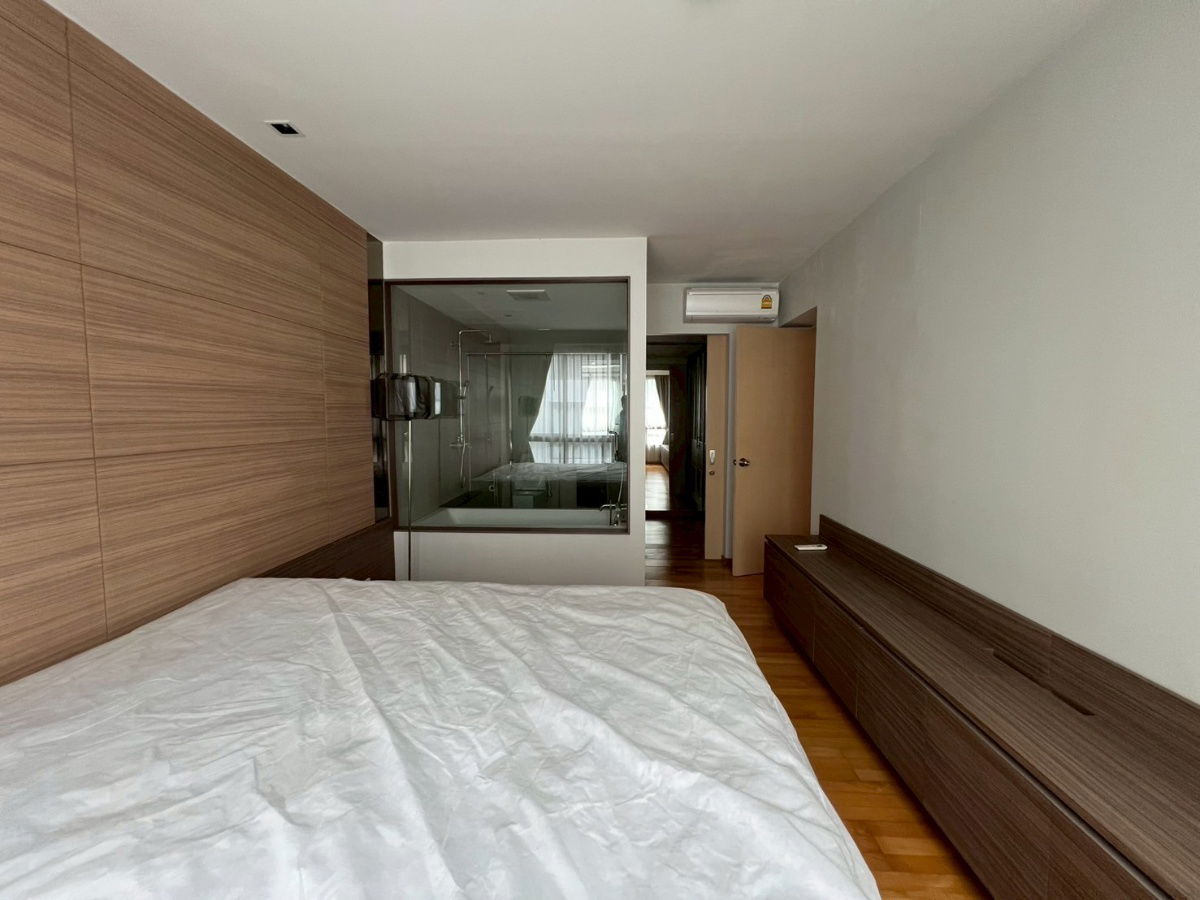 picture 2-BR Condo at Issara @ 42 Sukhumvit Condominium near BTS Ekkamai - 9/15