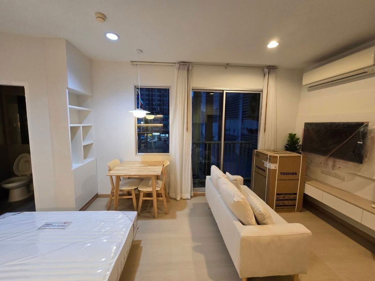picture Forrent The Tempo Ratchada Condominiums  - 5/9