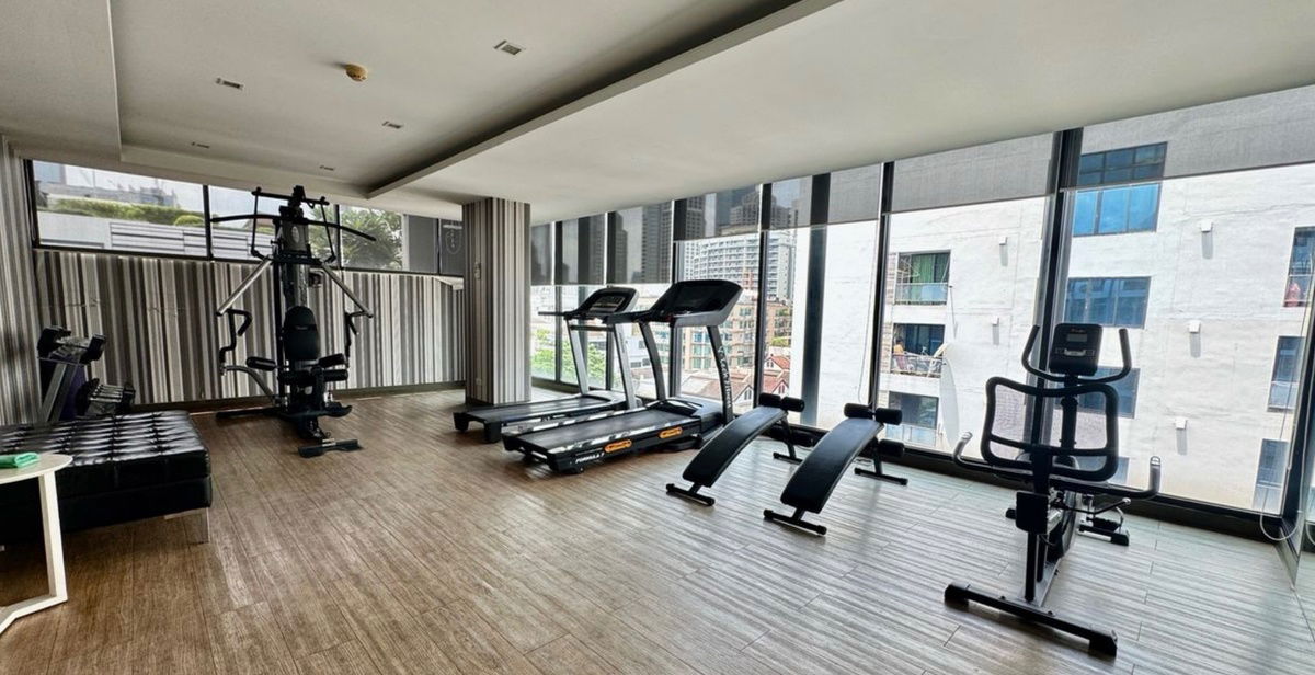 picture For rent: Socio Ruamrudee, beautiful, fully furnished, near BTS Nana. Interested, add Line @841qqlnr - 15/16