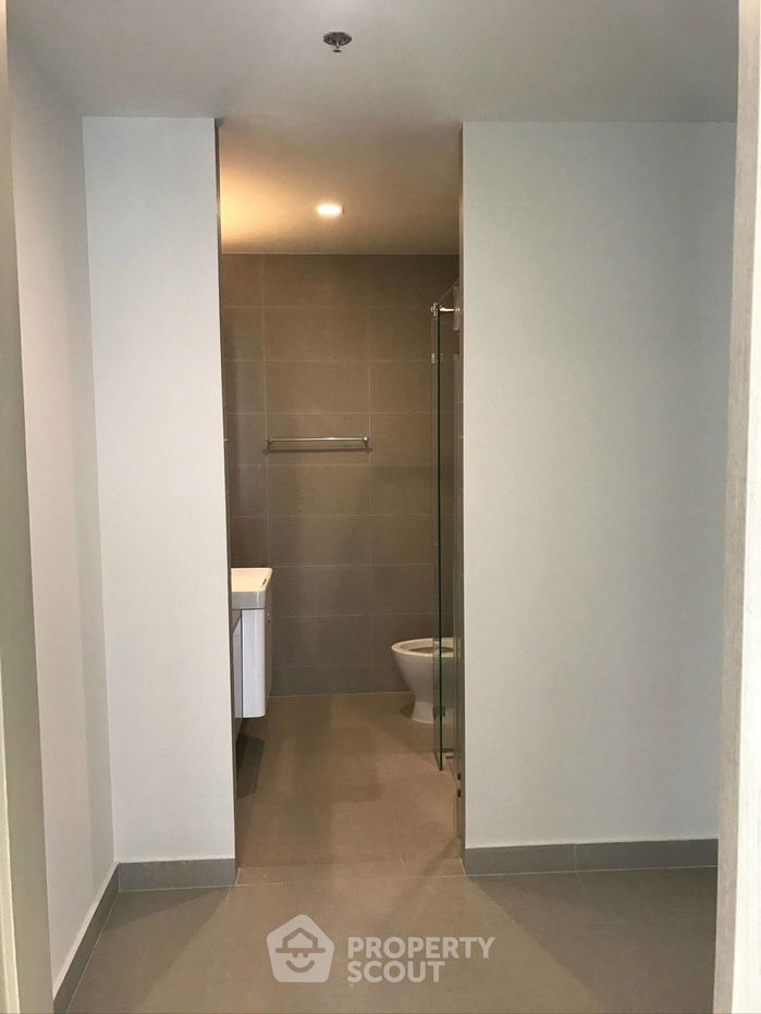picture 1-BR Condo at Noble Ploenchit near BTS Phloen Chit (ID 1877714) - 7/11