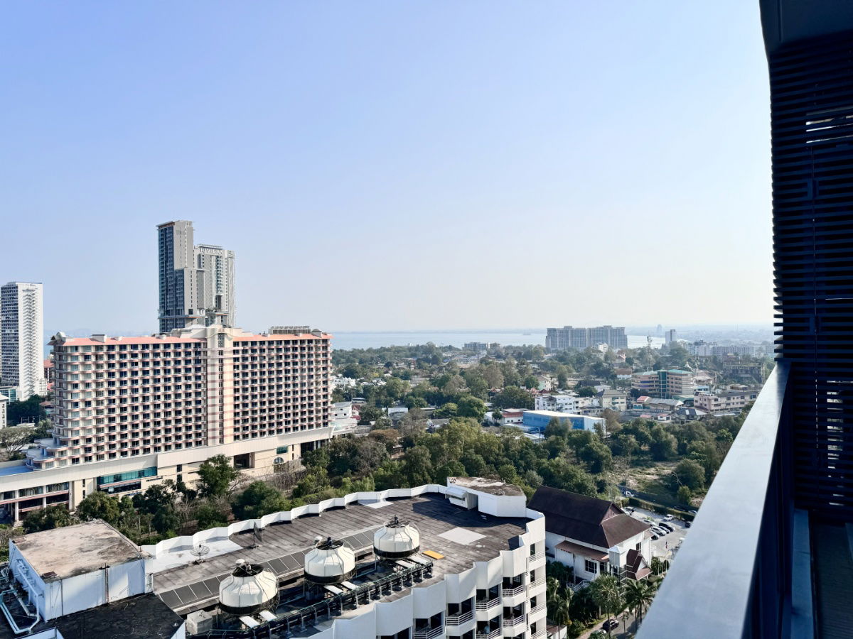 picture Northpoint Wongamat – Spacious 3-Bedroom Condo for Sale | Foreign Quota - 22/40