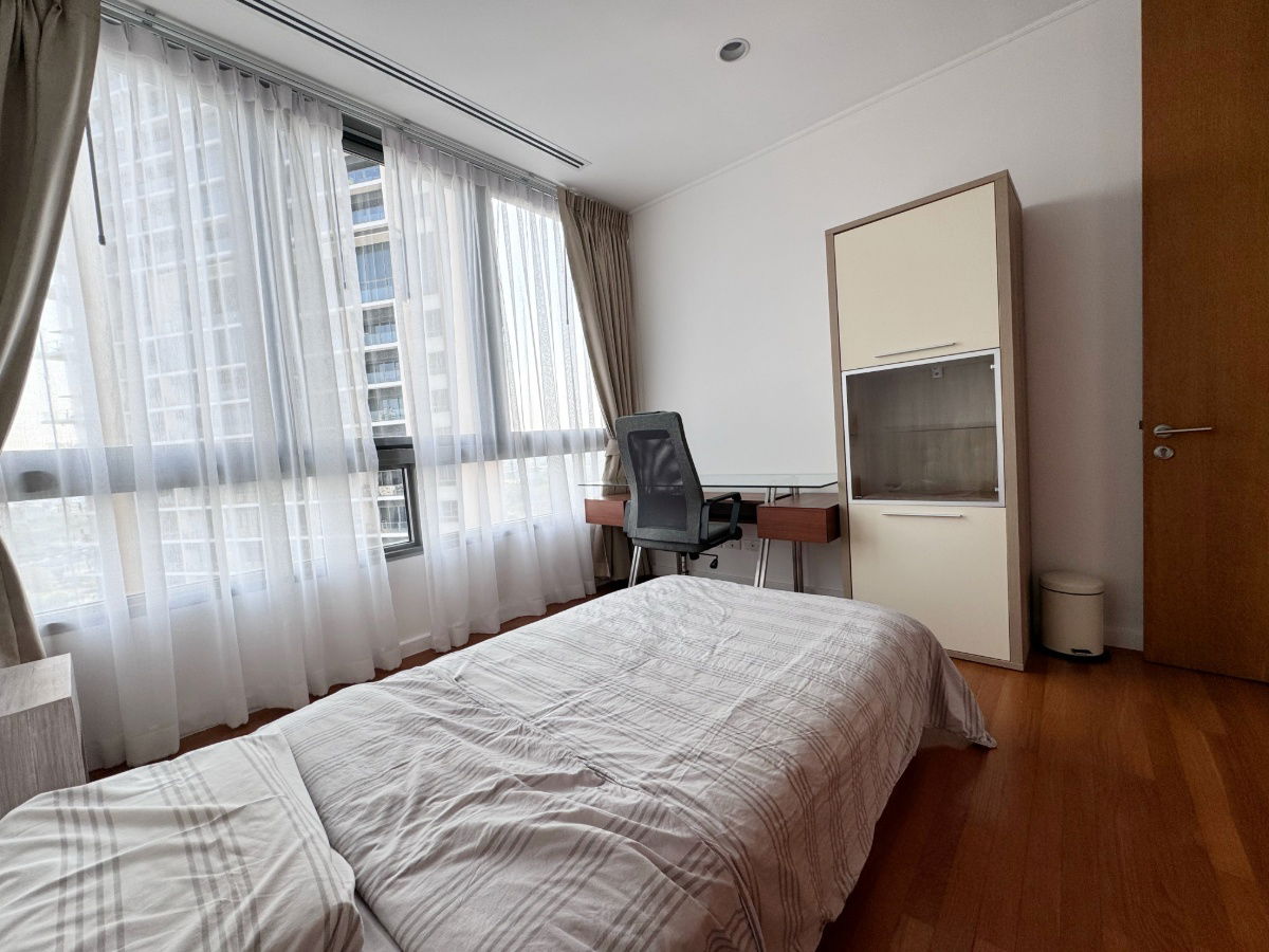 picture Northpoint Wongamat – Spacious 3-Bedroom Condo for Sale | Foreign Quota - 15/40