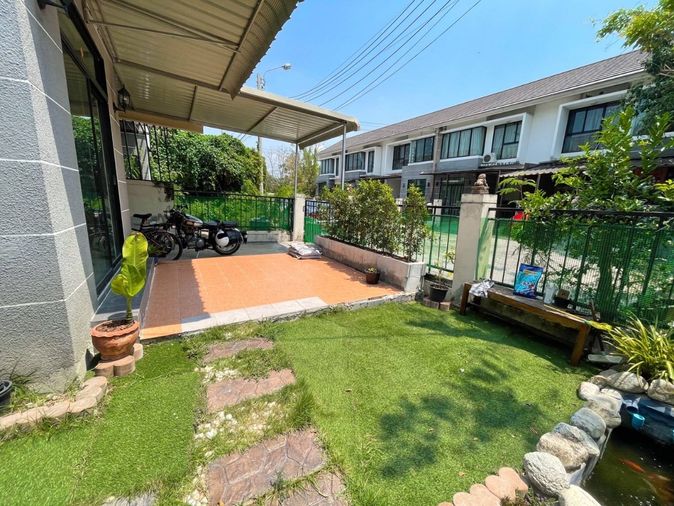 3-bed townhouse for sale, 112 sqm, 31.7 sq wah, The Villa Ramkhamhaeng - Suvarnabhumi