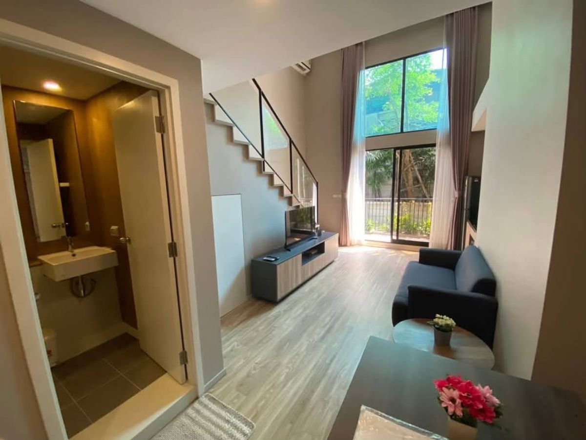 รูป [ปล่อยเช่า] Duplex Room | Blossom Condo @ เจริญราษฎร์ ใกล้สาทร - รูปที่ 2/10