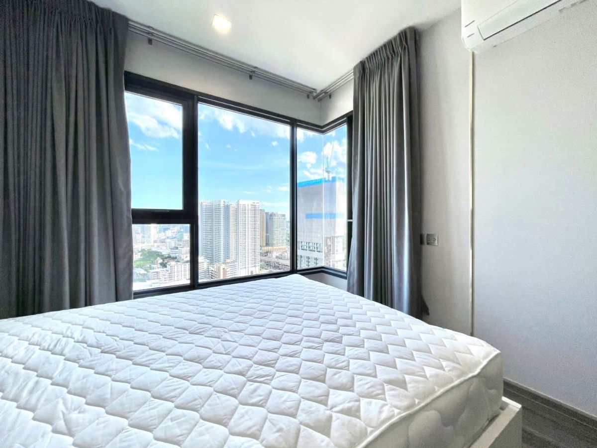 picture Life Ladprao Valley condo for rent with full furnished and near by bts with the best facilities and big room - 1/8