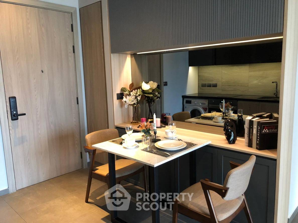 picture 1-BR Condo at The Lofts Asoke near MRT Phetchaburi (ID 888801) - 7/13
