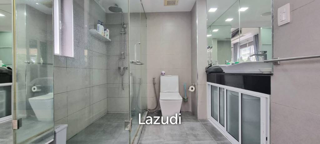 รูป 3 Beds 3 Baths 220 SQ.M. Grand Condotel - รูปที่ 20/25