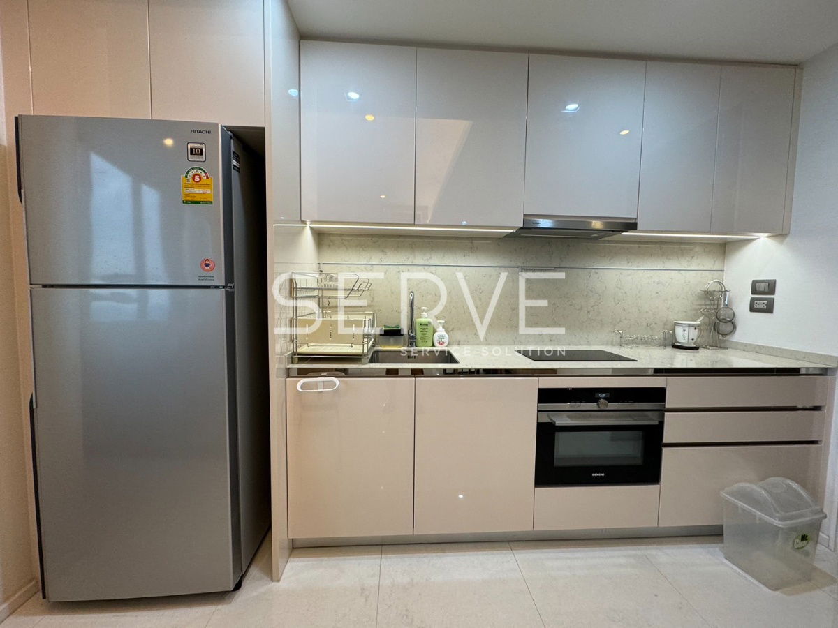 picture Luxury Style 1 Bed 72 sq.m. High Fl. 30+ Good Location Next to BTS Surasak 50 m.  at The Bangkok Sathorn Condo / For Rent - 6/6