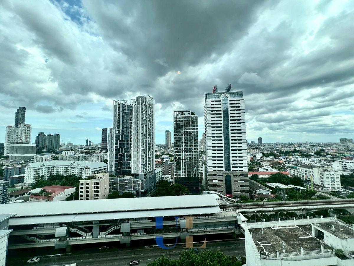picture ( UL2509165 ) ✨Tel/Line 096-2479369✨FOR RENT Hive Sathorn / 1 bedroom, 1 bathroom, 45 Sq.M. furnished, Special Deal!! - 11/12