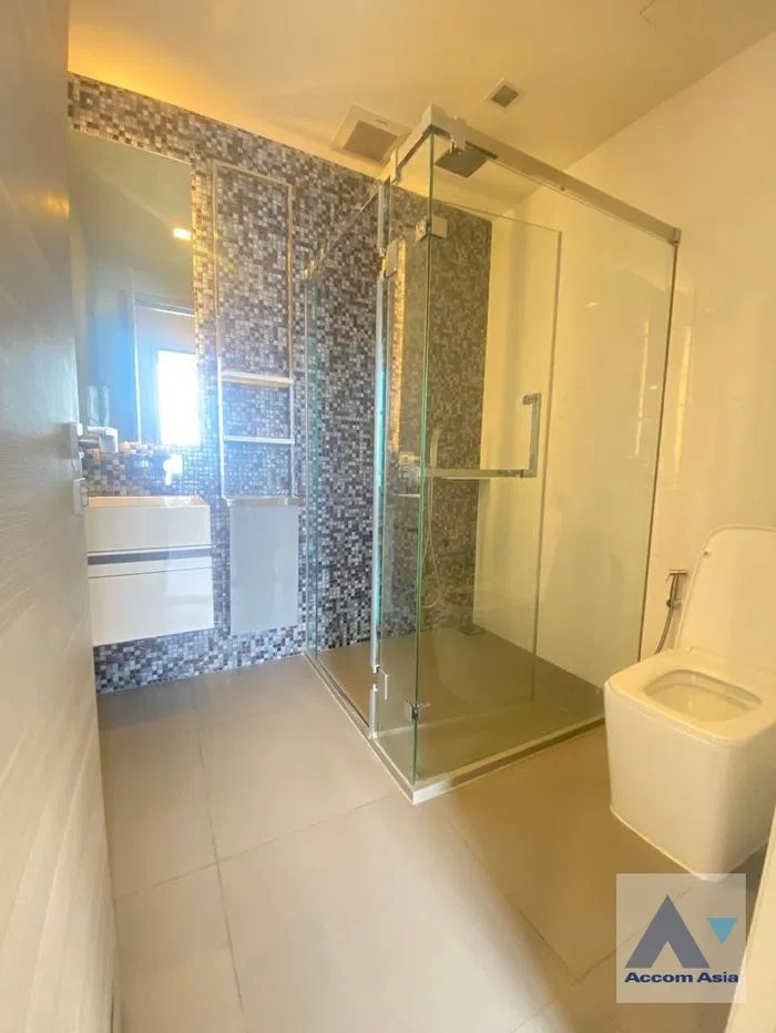 picture 🔼🔽 AccomA 📩 The Room Sathorn Pan Road - 5/7