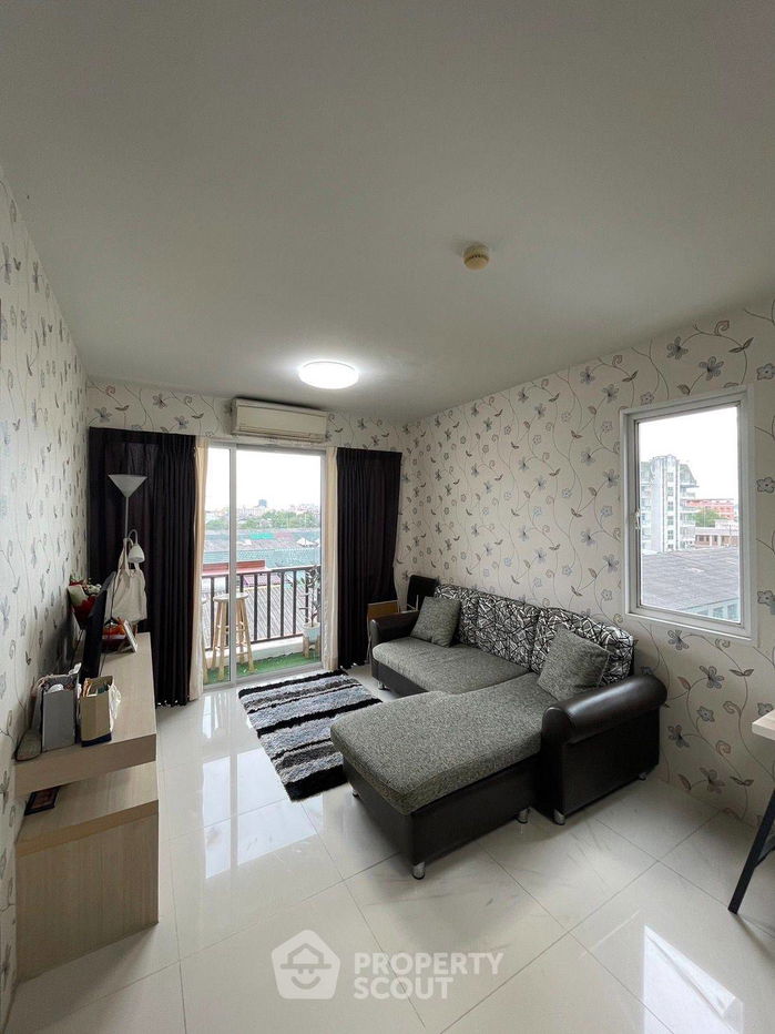 picture 1-BR Condo at Parksiri Condo Bang Saen in Saen Suk (ID 1487838) - 2/11