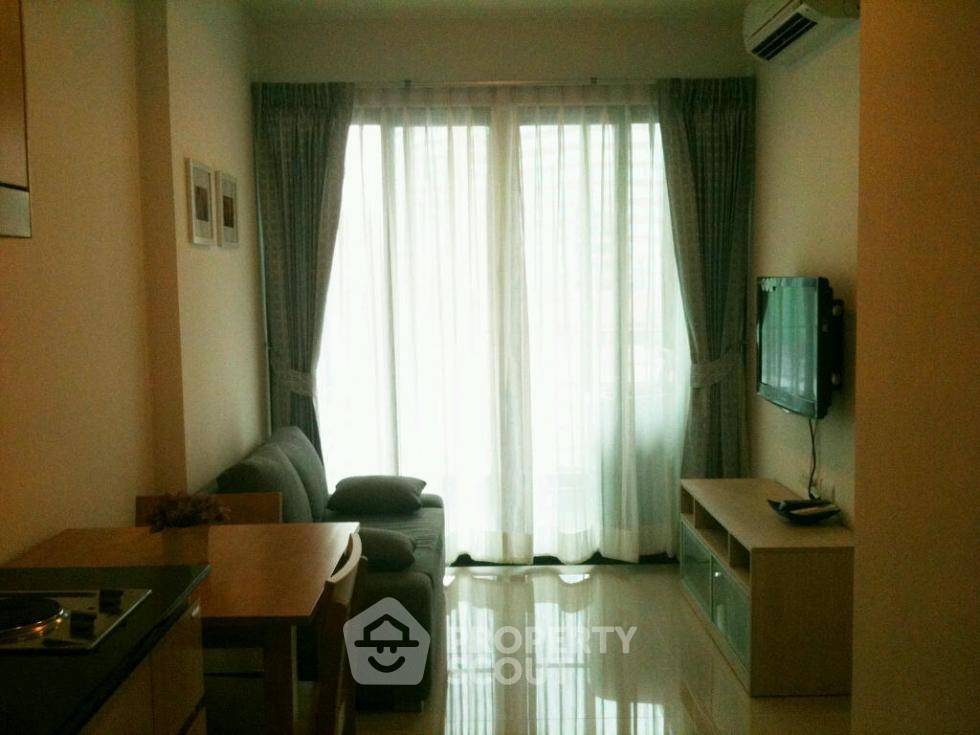 picture 1-BR Condo at Ideo Ratchada-Huaikwang near MRT Huai Khwang (ID 510097) - 1/6