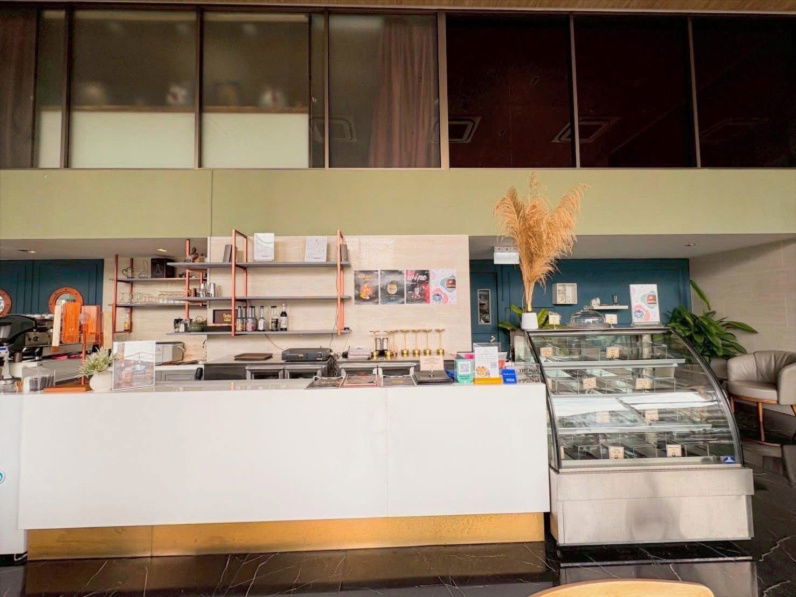 picture ✨ Hot Opportunity! For Rent – Cafe / Bar Space in Nimman Soi 5, right on the main road, under Stay With Nimman Hotel – Ground Floor (1st Floor) - 4/7