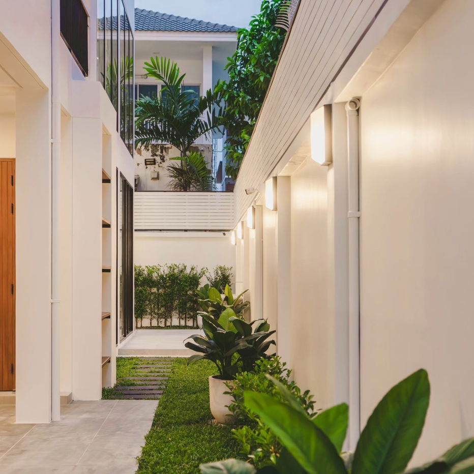 picture HOT!! 16.9 million for Urban Private Pool Residence located Sukhumvit 101 - 10/10