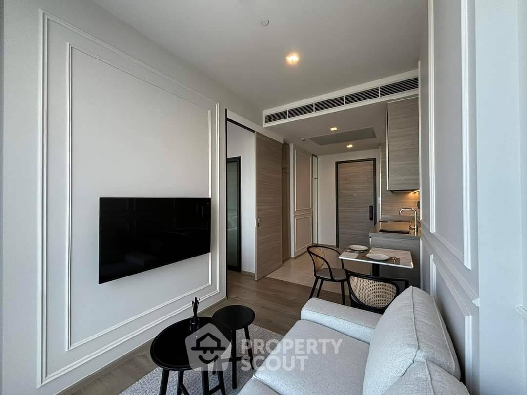 picture 1-BR Condo at The Crest Park Residences near MRT Phahon Yothin (ID 1852737) - 1/10