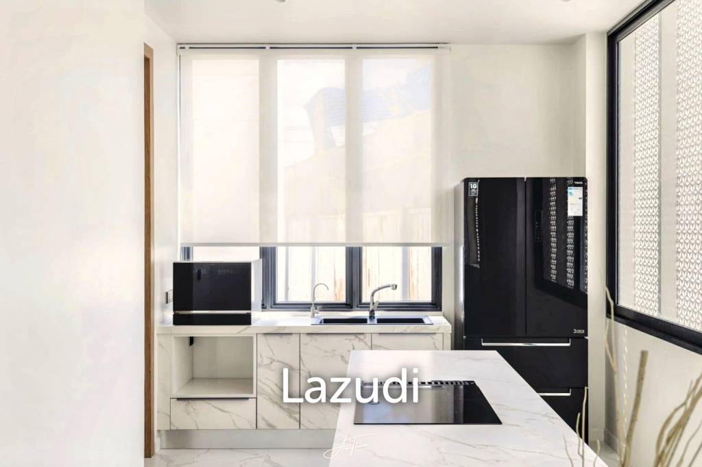 รูป 3 Bed 4 Bath 580 SQ.M Heart Ekkamai Soi 10 - รูปที่ 9/58