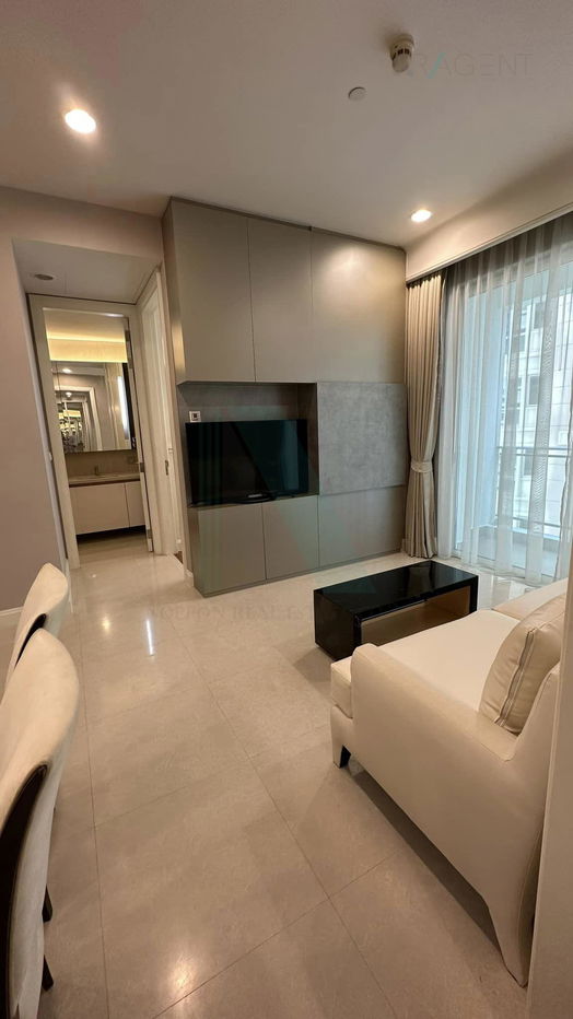 picture For rent condo Q LANGSUAN Building 1, Floor 11,2 bed room, Room size 73 sqm - 2/8