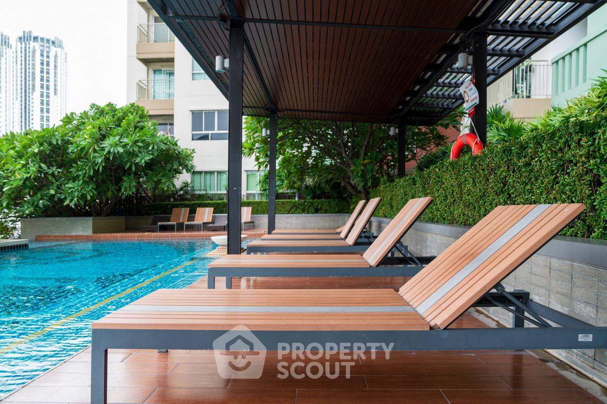 picture 1-BR Condo at Lumpini Place Rama 9–Ratchada near MRT Phra Ram 9 (ID 2308502) - 29/32