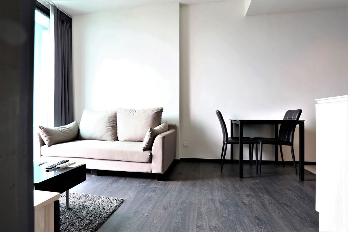 picture For rent Condo Edge Sukhumvit 23  - 10/10