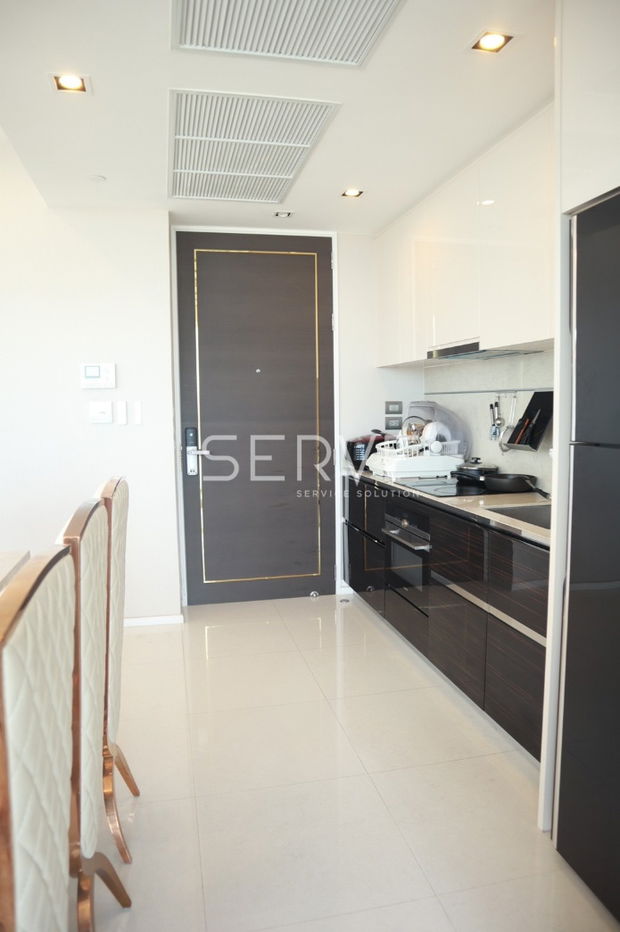 picture Duplex Luxury Style 1 Bed 2 Baths 120.52 sq.m. High Fl. 40+ Good Location Next to BTS Surasak 50 m. at The Bangkok Sathorn Condo / For Sale - 9/11