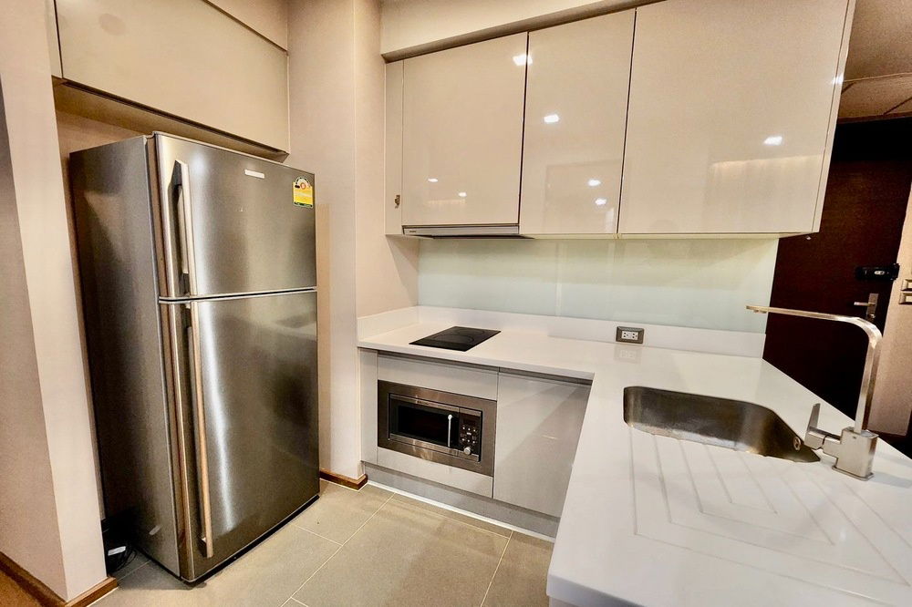 picture Rent !! high floor 28++, Wide living room, There is a bathtub!!🔥 Code C20230300089...The Address Asoke, 2 bed, 2 bath, furnished, ready to move in 📣 - 6/7