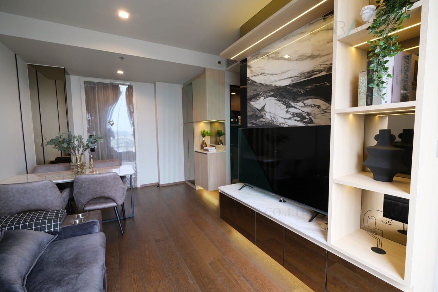 picture For rent condo IDEO Q SUKHUMVIT 36 Building A, Floor 23,1 bed room, Room size 45 sqm - 2/8