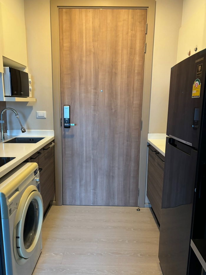 picture [FOR RENT]  Condolette Midst Rama9 29sqm. 15,900 thb fully-furnish Ready to move call 0882246885 line: Tiitletitle - 10/25