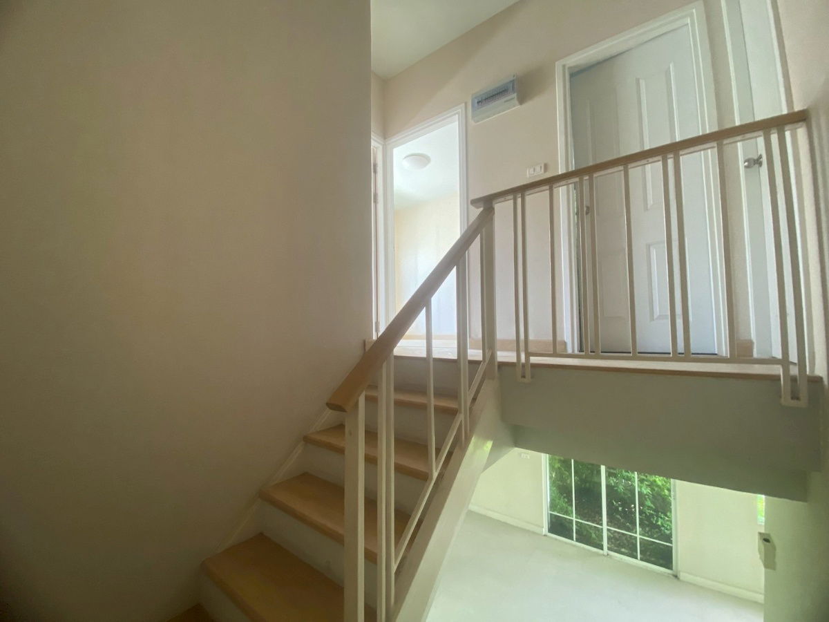 picture Sell Twin House 28 sq.wah, The Village Bangna Km.10, Samut Prakan - 3/17