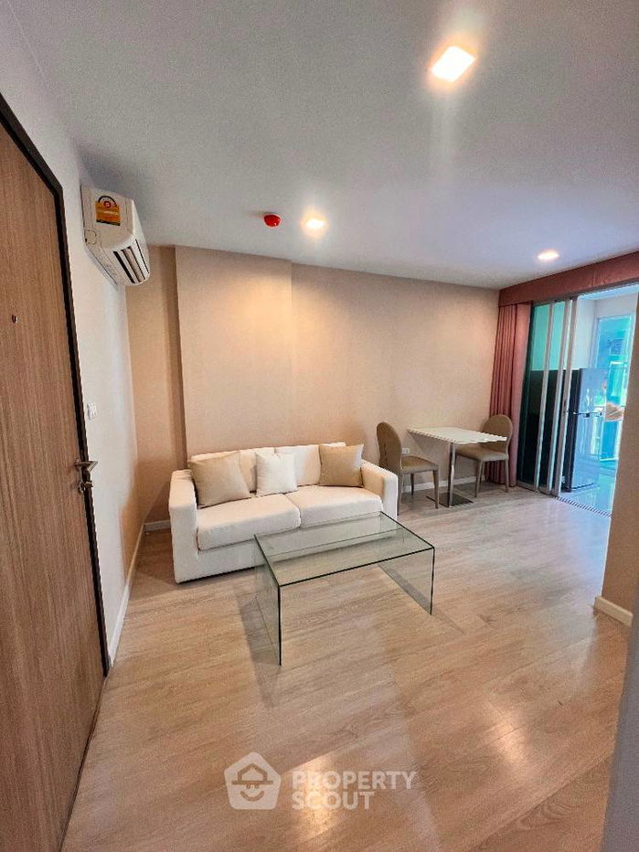 picture 1-BR Condo at Metroluxe Rama 4 near BTS Ekkamai (ID 1528770) - 6/21