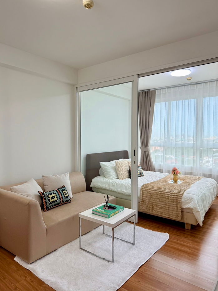 picture MRT phetchaburi 1.9 km.  Price  15,000 Baht Condo i-biza Condominium RCA ( Rental ) - 3/24